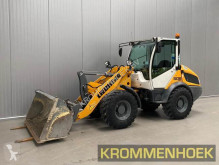 Liebherr L 506 Compact chargeuse sur pneus occasion