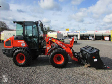 Chargeuse sur pneus Kubota R 090