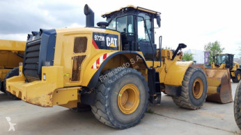 مُحمّلة Caterpillar 972M محملة بعجلات مستعمل
