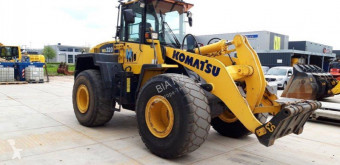 Komatsu WA320-5 chargeuse sur pneus occasion