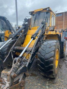 Chargeuse sur pneus Volvo L90