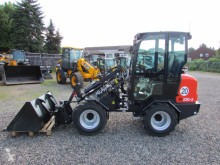 مُحمّلة Kubota RT 220-2 محملة بعجلات مستعمل