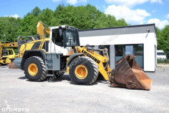 Chargeuse sur pneus Liebherr 550