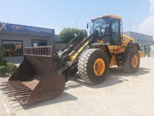 Lastik tekerli yükleyici JCB 457H