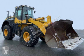 Komatsu