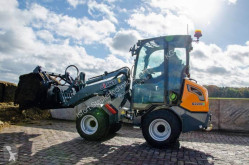 Nakladač Giant G2200 X-tra HD kolesový nakladač ojazdený