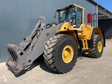 Volvo L 220 F chargeuse sur pneus occasion