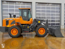 Doosan DL 300 pá carregadora sobre pneus usada