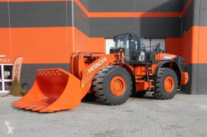 Hitachi loader