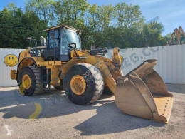 Caterpillar 966K chargeuse sur pneus occasion