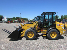 Caterpillar908