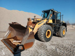 Komatsu