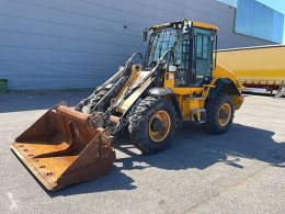 JCB411