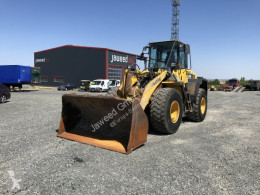 Komatsu