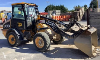JCB409B