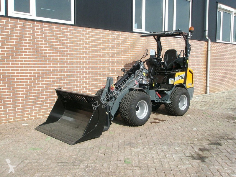 Pala cargadora Giant G2500
