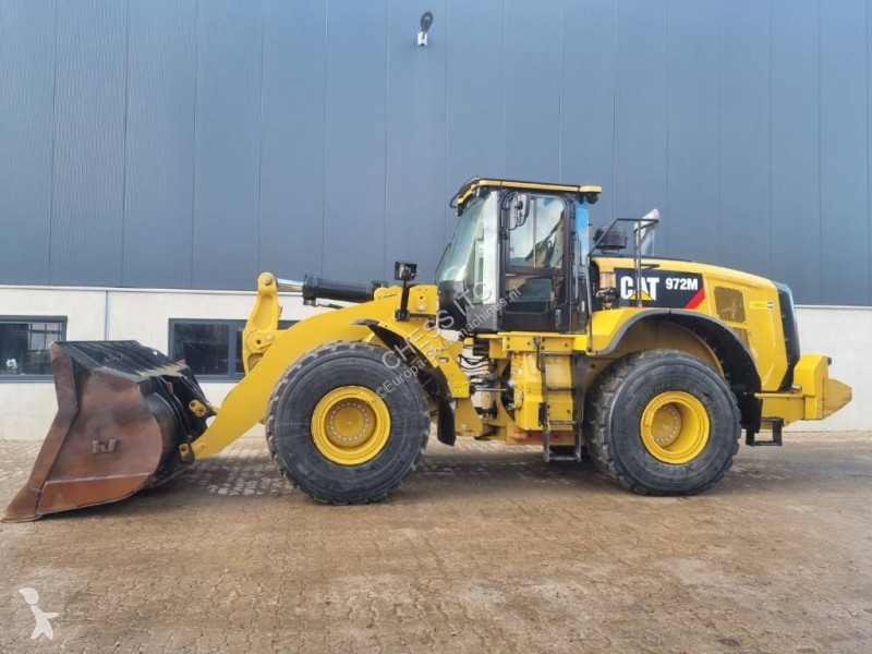 Shovel Caterpillar 972 M -- LIKE NEW --...