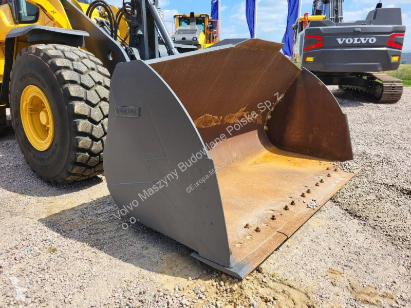 Nakladač Volvo L150H