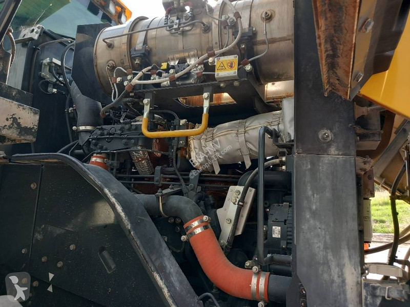 Shovel Komatsu WA475-10
