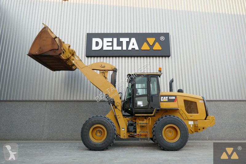 Pala Caterpillar M