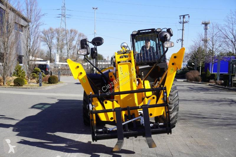 Shovel JCB 540-200