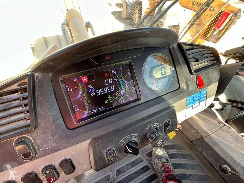 Incarcator Komatsu  WA600-8E0