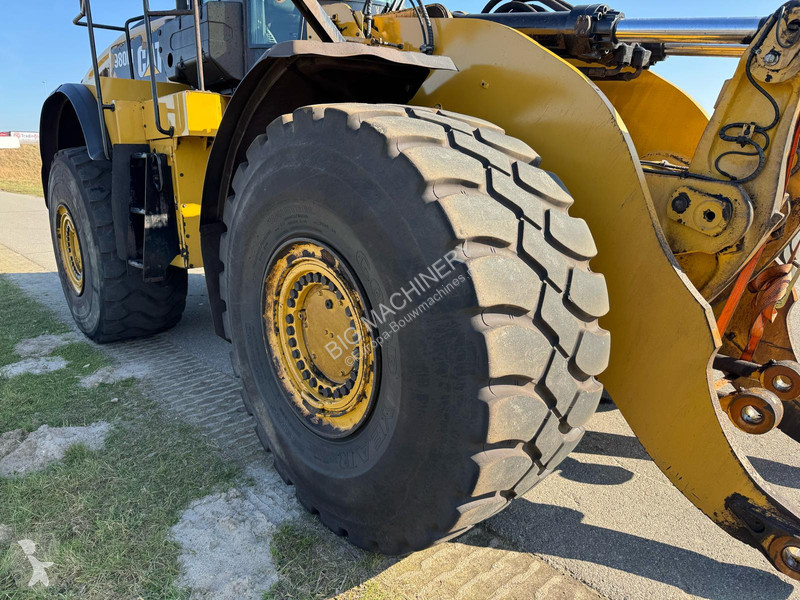 Shovel Caterpillar 980M