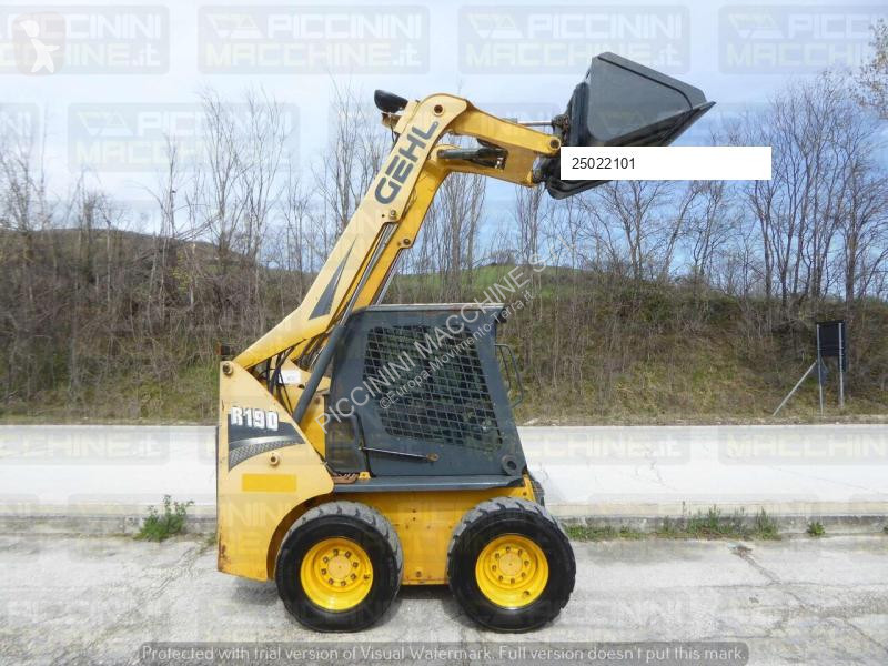 Pá carregadora Gehl R190 HF