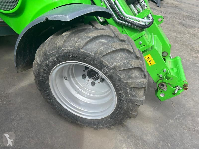 Pala cargadora Avant tecno  755i