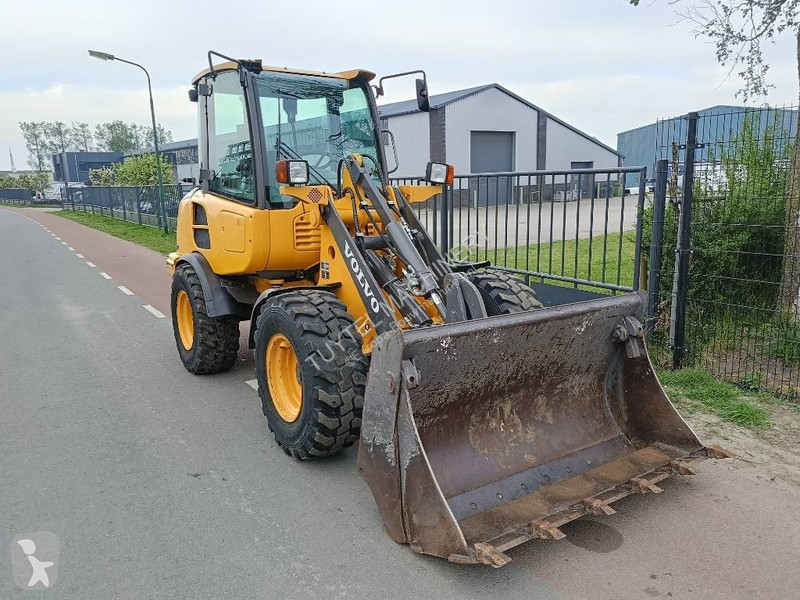 Shovel Volvo L 20 F-P shovel wiellader loader...