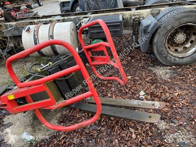 Încărcător telescopic Taian TL - 100