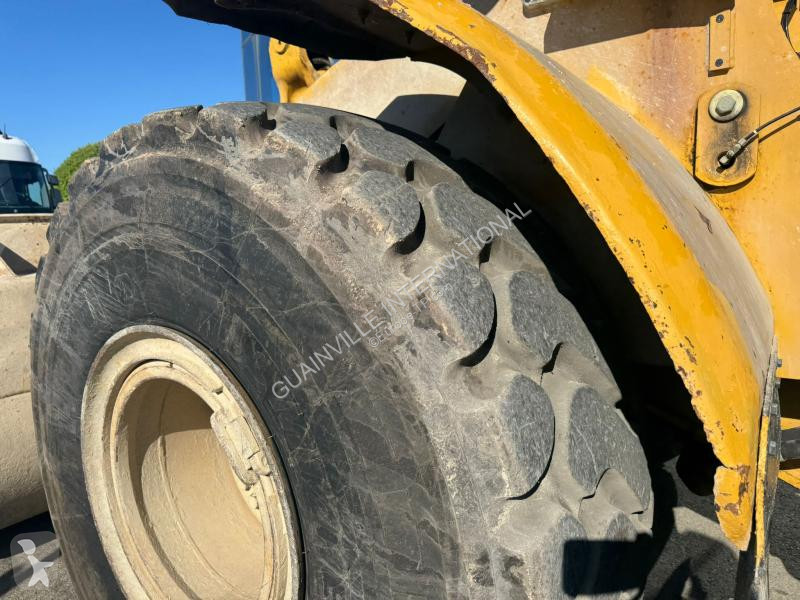Shovel Caterpillar