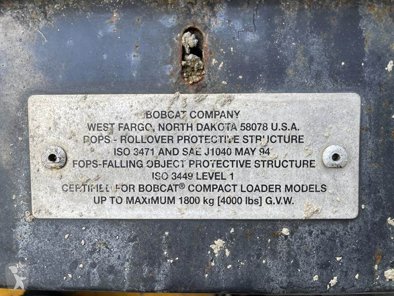 Shovel Bobcat