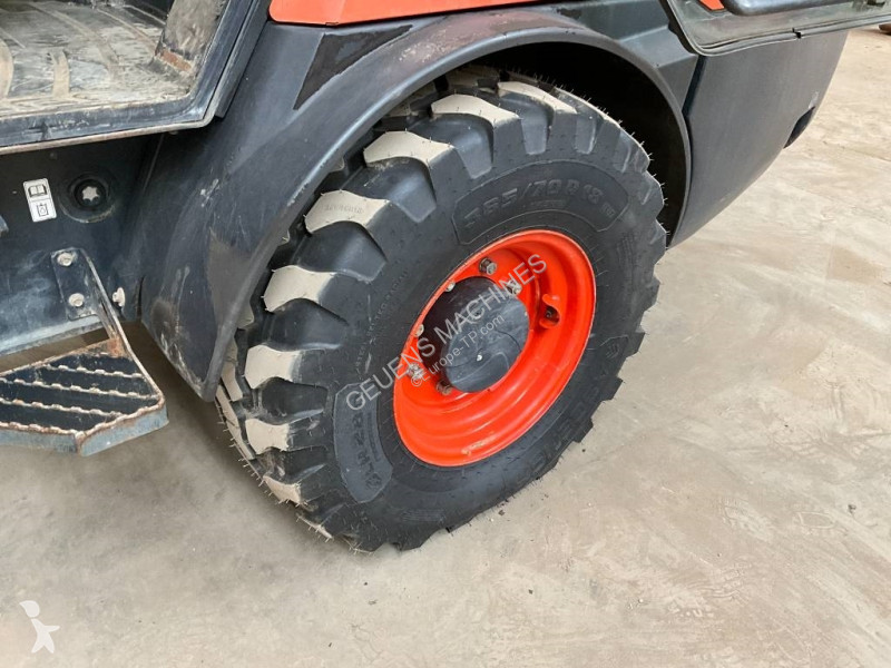 Pala cargadora Kubota R 065
