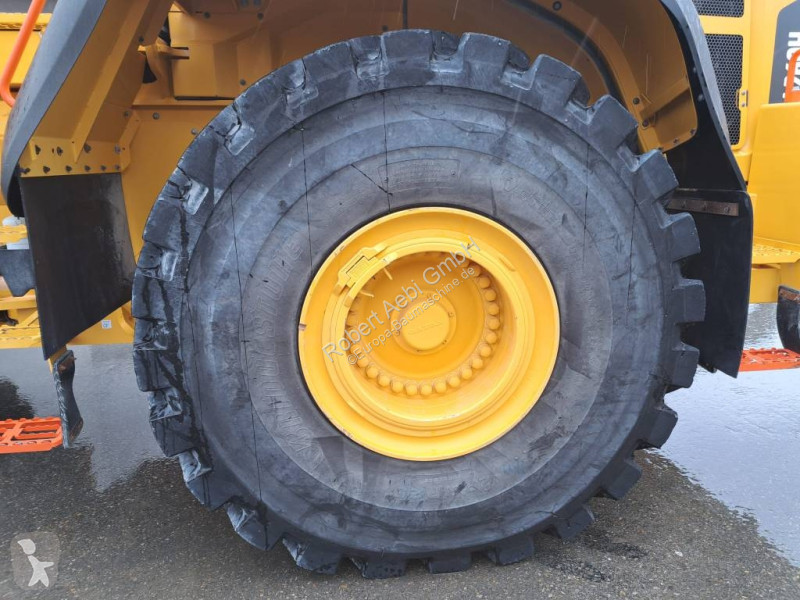 Incarcator Volvo L 260 H