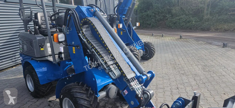 Nakladač  E 606 TELESCOOP electro NIEUW