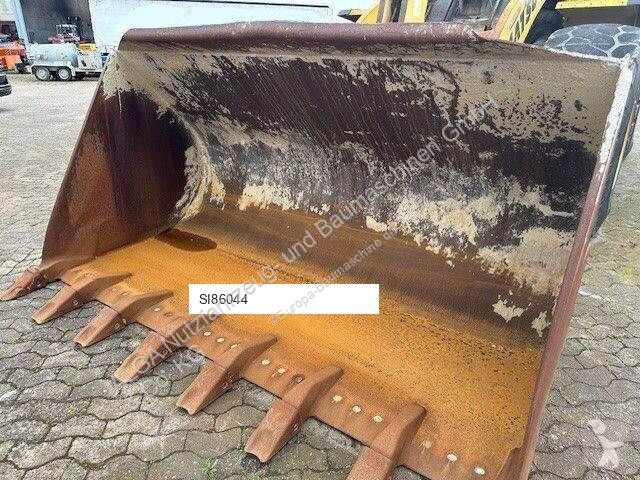 Pá carregadora Komatsu 470-6 Schaufel mit Zähne...