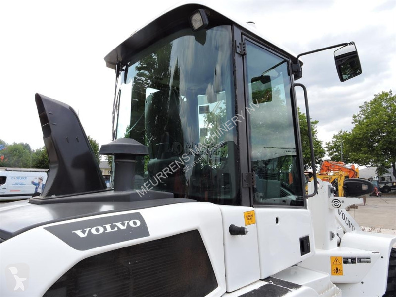 Nakladač Volvo G + FORK