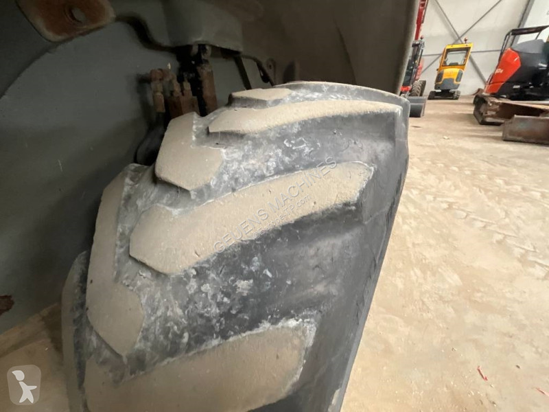Shovel Atlas 75 S