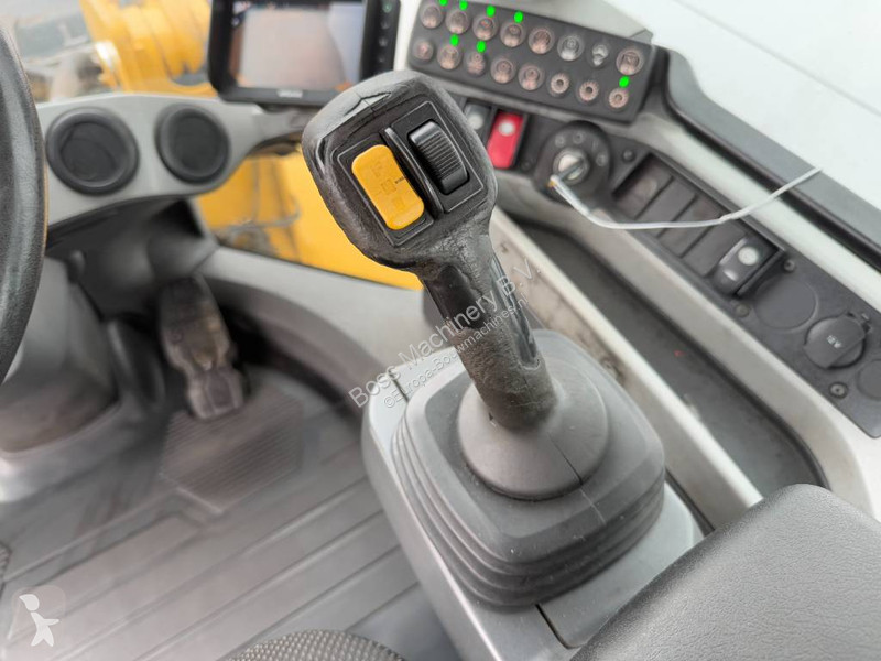 Pala Caterpillar - German German / Backup Camera