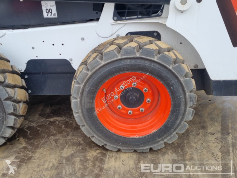 Nakladač Bobcat S550