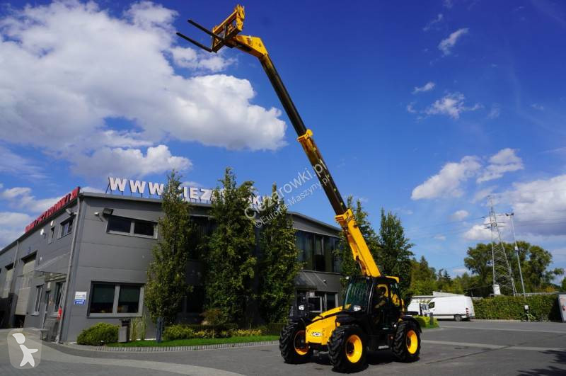 Læssemaskine JCB 535-95 / 3.5 T / range 9.5 m /...
