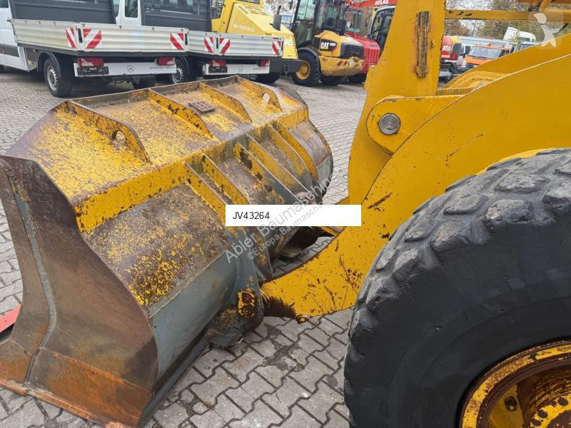 Shovel Komatsu WA270-3