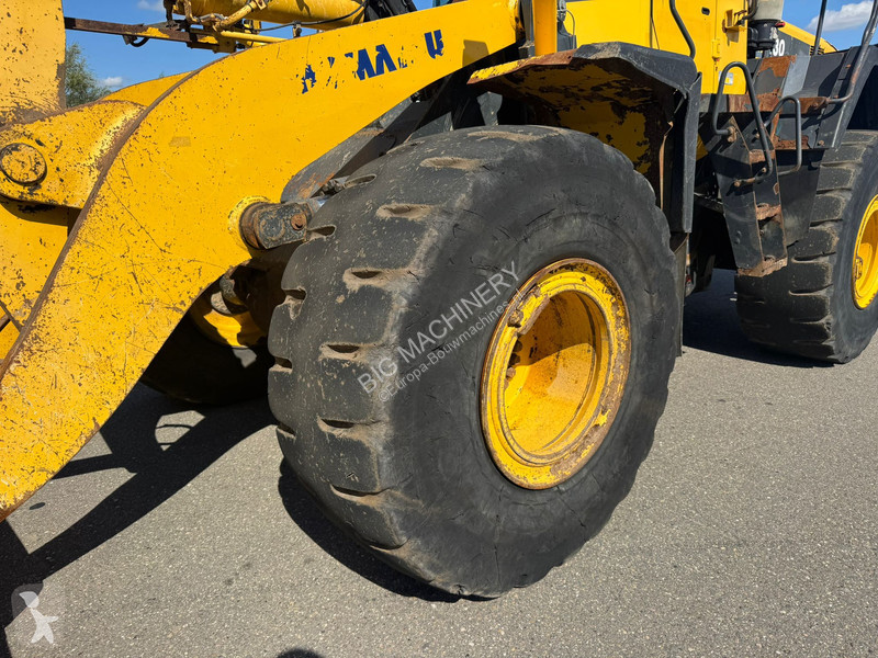 Nakladač Komatsu
