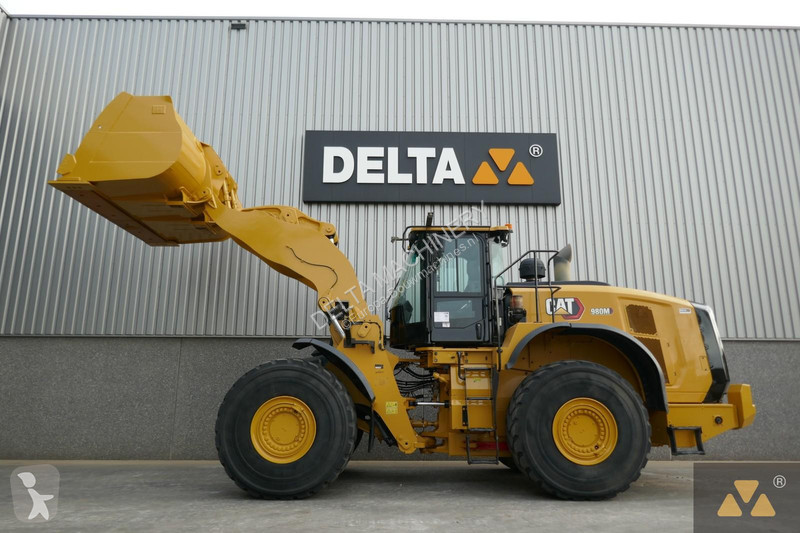 Nakladač Caterpillar 980M