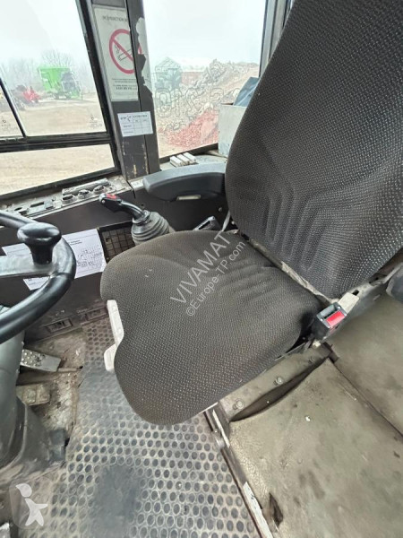 Nakladač Ahlmann AS210 / AZ210 -