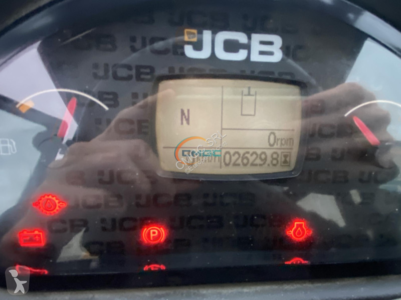 Фронтальный погрузчик JCB AG T4