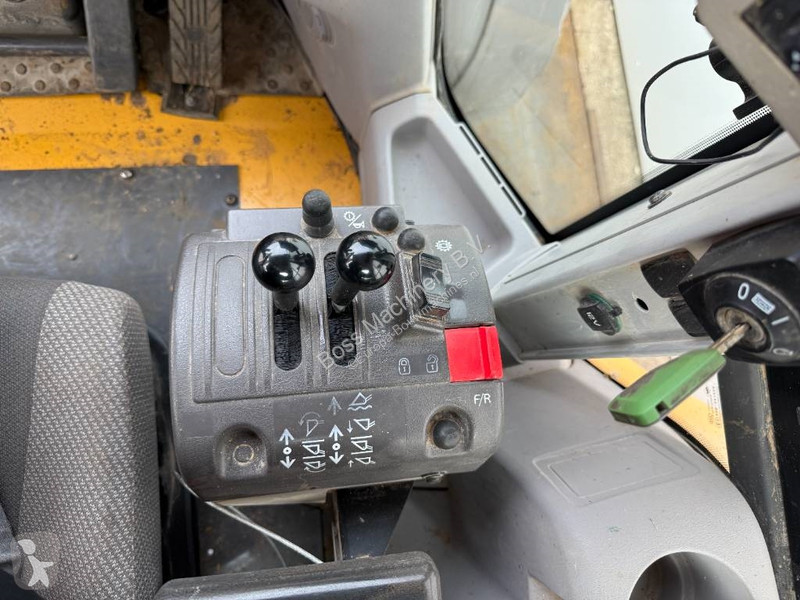 Nakladač Volvo L60H - Backup Camera / Quick...