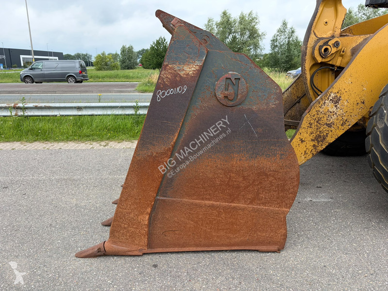 Nakladač Caterpillar 972M XE (TXX-54-D)