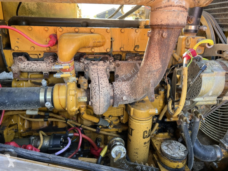 مُحمّلة Caterpillar F2H
